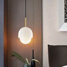 Cargar imagen en el visor de la galería, Neos Alabaster Pendant Light
