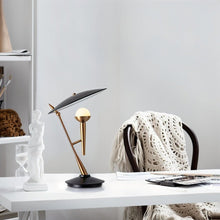 Carregar imagem no visualizador da galeria, Neral Table Lamp
