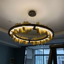 Carregar imagem no visualizador da galeria, Ninda Round Chandelier
