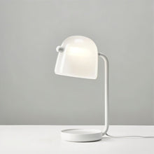 Carregar imagem no visualizador da galeria, Nola Table Lamp
