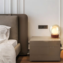 Load image into Gallery viewer, Noxilume Table Lamp
