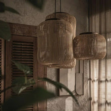 Carregar imagem no visualizador da galeria, Odoura Pendant Light
