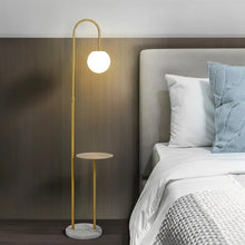 Cargar imagen en el visor de la galería, Okul Floor Lamp With Smart Side Table
