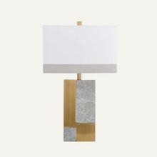 Carregar imagem no visualizador da galeria, Ombrae Table Lamp
