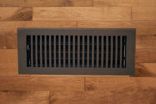 Carregar imagem no visualizador da galeria, Cast Brass Contemporary Vent Covers - Oil Rubbed Bronze
