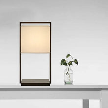 Carregar imagem no visualizador da galeria, Oriens Table Lamp
