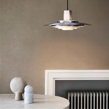 Cargar imagen en el visor de la galería, Oroch Pendant Light
