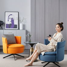 Carregar imagem no visualizador da galeria, Otium Accent Chair
