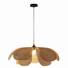 Cargar imagen en el visor de la galería, Pankh Pendant Light
