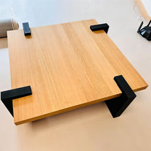 Carregar imagem no visualizador da galeria, Papyr Coffee Table
