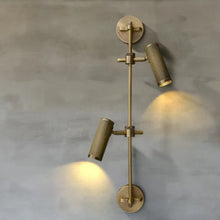 Carregar imagem no visualizador da galeria, Paries Wall Lamp
