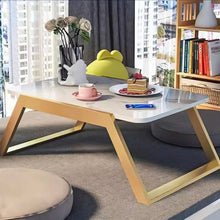 Carregar imagem no visualizador da galeria, Petaur Coffee Table
