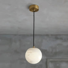 Cargar imagen en el visor de la galería, Pulsu Alabaster Pendant Light
