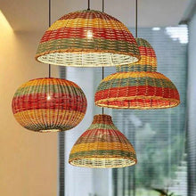 Carregar imagem no visualizador da galeria, Qisar Pendant Light
