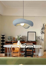 Cargar imagen en el visor de la galería, Radyan Pendant Light
