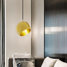 Carregar imagem no visualizador da galeria, Revolve Pendant Light
