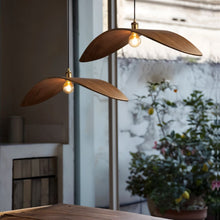 Carregar imagem no visualizador da galeria, Ruth Pendant Light
