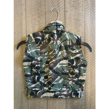 Carregar imagem no visualizador da galeria, ORIGINAL BRAND GS115 NEW COLLECTION TODDLERS SLEEVELESS CAMO JACKET SIZE 3T
