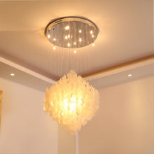 Carregar imagem no visualizador da galeria, Sdafa Shell Chandelier
