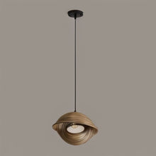 Carregar imagem no visualizador da galeria, Seashell Pendant Light
