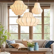 Load image into Gallery viewer, Seryaq Pendant Light
