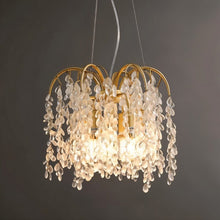 Carregar imagem no visualizador da galeria, Shajar Crystal Chandelier
