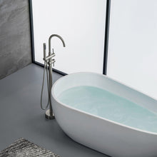 Cargar imagen en el visor de la galería, Sherwin 2-Handle Claw Foot Tub Faucet with Hand Shower in Silver
