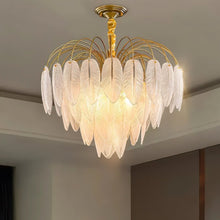 Carregar imagem no visualizador da galeria, Shutaf Chandelier
