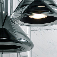 Load image into Gallery viewer, Sileus Pendant Light
