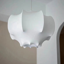 Carregar imagem no visualizador da galeria, Sirki Pendant Light
