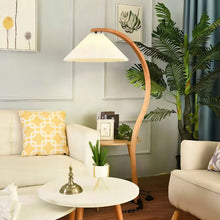 Carregar imagem no visualizador da galeria, Skiastro Floor Lamp
