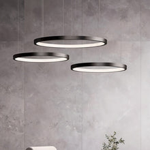 Carregar imagem no visualizador da galeria, Solas Round Chandelier
