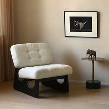 Carregar imagem no visualizador da galeria, Sopa Accent Chair
