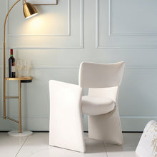 Carregar imagem no visualizador da galeria, Sopha Accent Chair
