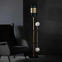 Carregar imagem no visualizador da galeria, Soren Floor Lamp
