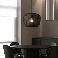 Load image into Gallery viewer, Sorpa Pendant Light
