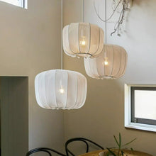 Carregar imagem no visualizador da galeria, Sorpa Pendant Light
