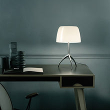 Carregar imagem no visualizador da galeria, Splendore Table Lamp
