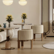 Carregar imagem no visualizador da galeria, Supha Accent Chair
