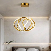 Carregar imagem no visualizador da galeria, Svarga Chandelier Light
