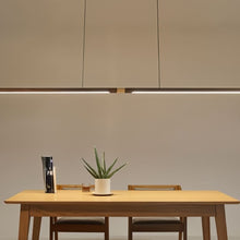 Cargar imagen en el visor de la galería, Svelte Pendant Light
