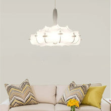 Carregar imagem no visualizador da galeria, Svila Pendant Light
