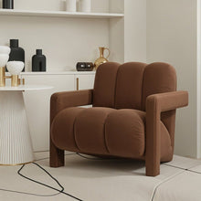 Carregar imagem no visualizador da galeria, Tahta Accent Chair
