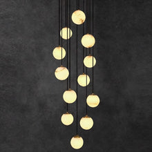 Carregar imagem no visualizador da galeria, Tama Alabaster Chandelier Light
