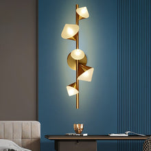 Carregar imagem no visualizador da galeria, Teryna Wall Lamp
