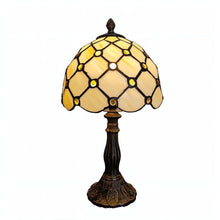 Carregar imagem no visualizador da galeria, Tiffany Table Lamp
