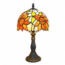 Cargar imagen en el visor de la galería, Tiffany Table Lamp
