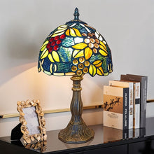 Cargar imagen en el visor de la galería, Tiffany Table Lamp
