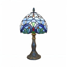 Carregar imagem no visualizador da galeria, Tiffany Table Lamp
