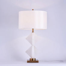 Load image into Gallery viewer, Tiwaz Table Lamp
